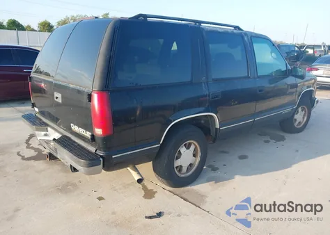 1999 Chevrolet Tahoe Lt z USA, uszkodzony, nr VIN 1GNEC13R8XJ502389